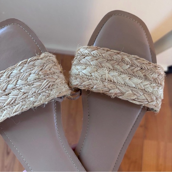 H&M Sandals - Picture 4 of 4
